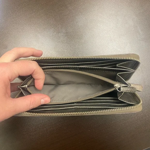 Coach Accordion Zip Wallet - Picture 5 of 6